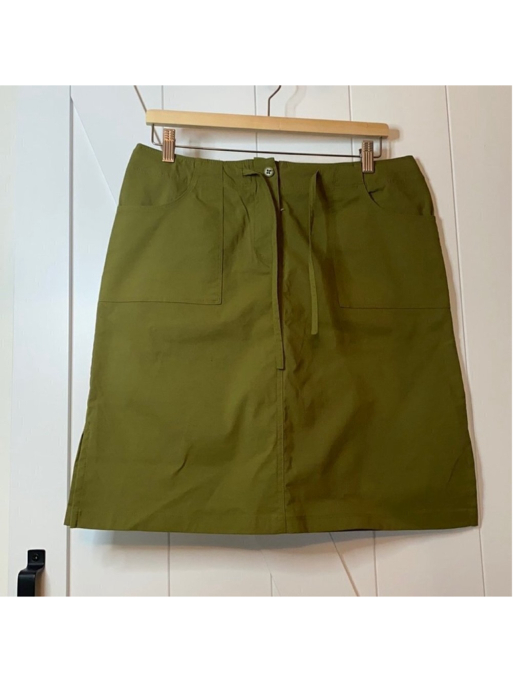 Mountain equipment co hiking outdoors skirt wilderness vacation mec sz 10